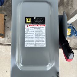 Square D 1R 600V disconnect