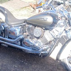 2005 Yamaha Vstar 1100