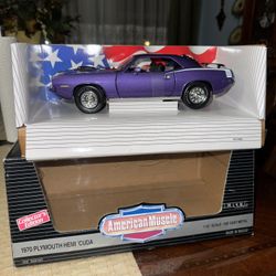 1:18 Ertl American Muscle 1970 Plymouth Hemi Cuda 