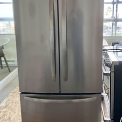 French Door Refrigerator, Frigidaire