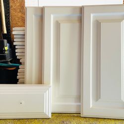 Cabinet Doors, Drawer Covers & Hinges