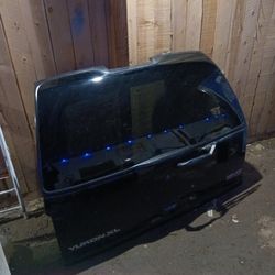 Yukon Rear Hatch