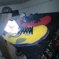 Yellow And Red 10/30