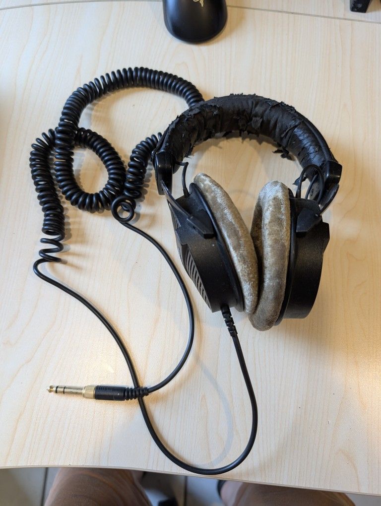 Beyerdynamic Dt 990 Pro 250 Ohm