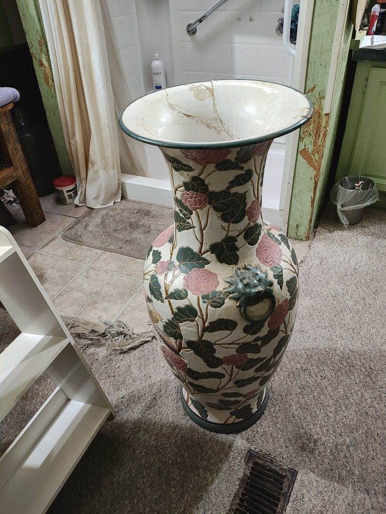 3ft Tall Vase
