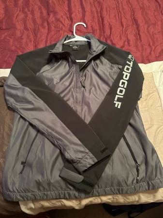Ladies New Top Golf Windbreaker