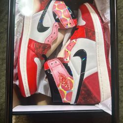 SPIDERVERSE JORDAN 1 size 11.5