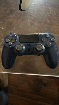 PS4 controller