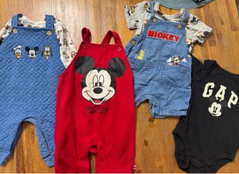 Disney baby Mickey Mouse  boy clothes bundle size 6-9 months