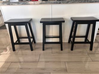 Black 24 inch stools