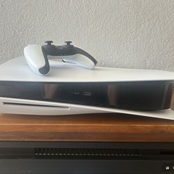 PS5 console with The Last of us part 2