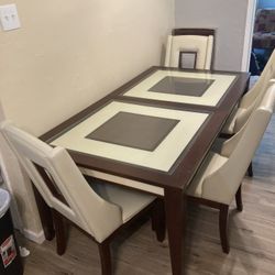 Oak Wood Dining table