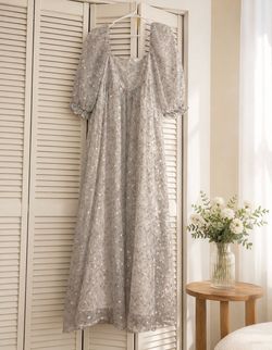 Worth Collective Mona Maxi Dress – Grey Floral | Size L | Like New