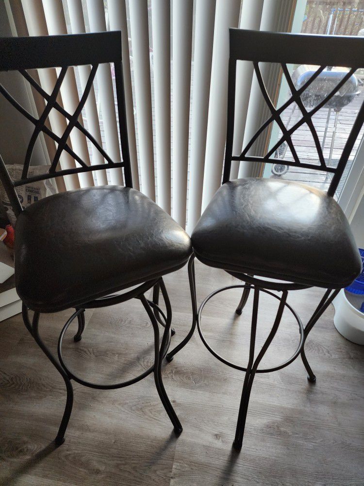 Brand new Swivel Bar Stools