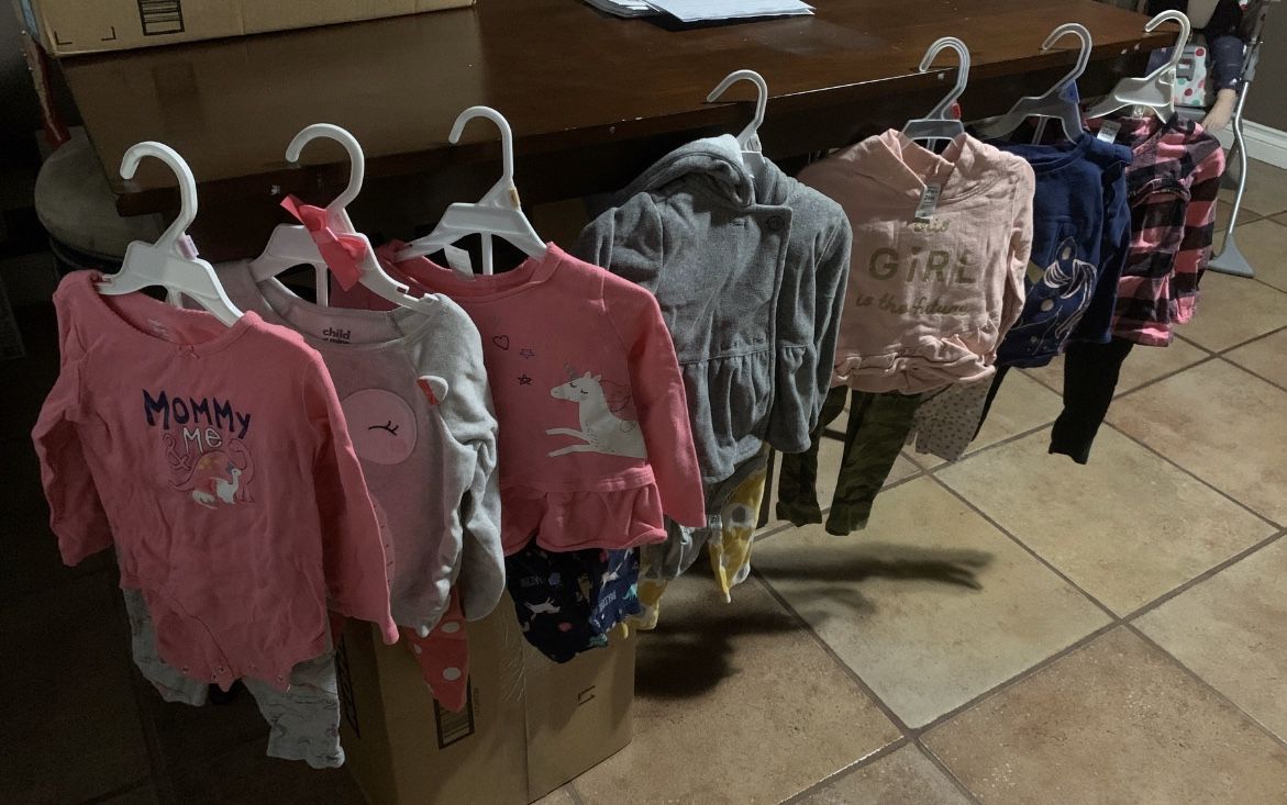 7- long sleeve winter outfits. carters /24 months