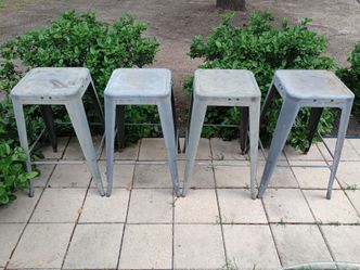 Set of 4 Industrial Metal Bar Stools