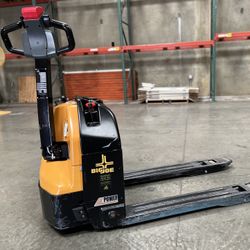 Electric Pallet Jack 4,000 Lb Capacity 