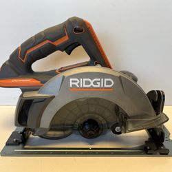RIDGID 18V OCTANE Brushless Cordless 7-1/4 in. Circular Saw (Tool Only)
