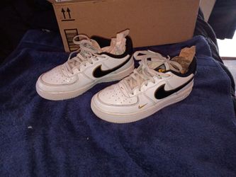 Nike Air Force 6.5 Y