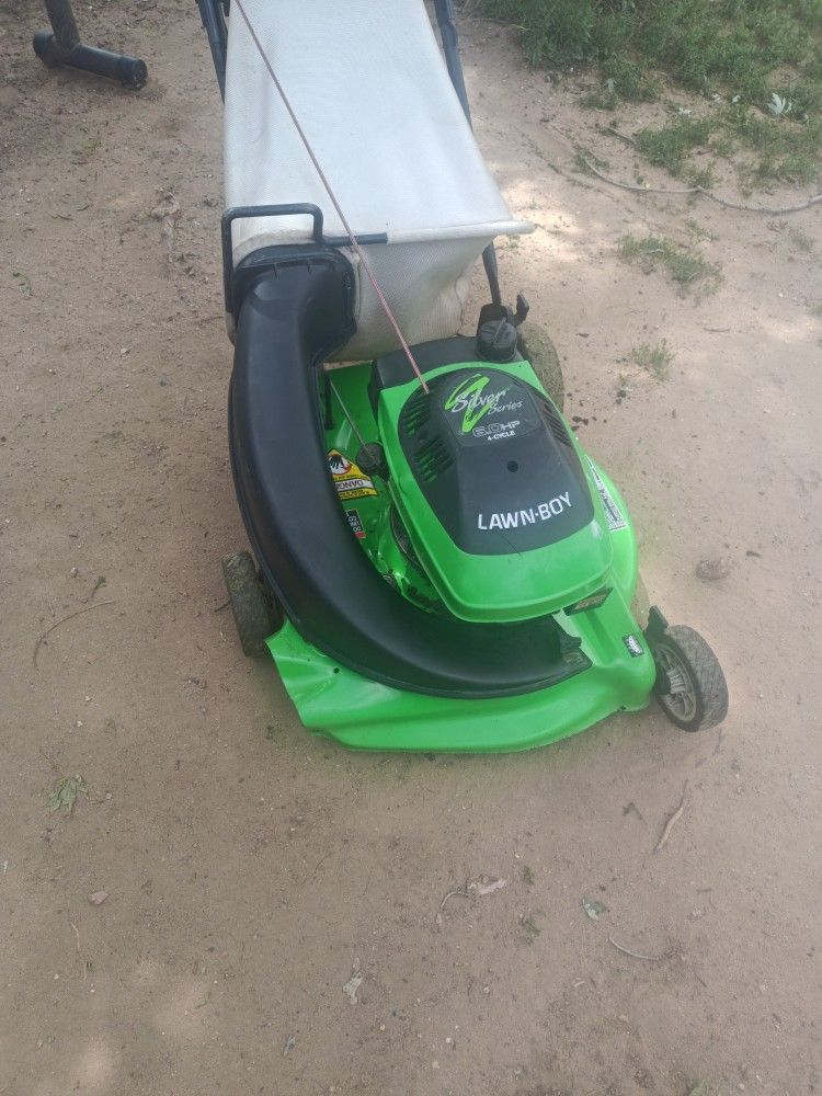 Lawn Boy Silver Series