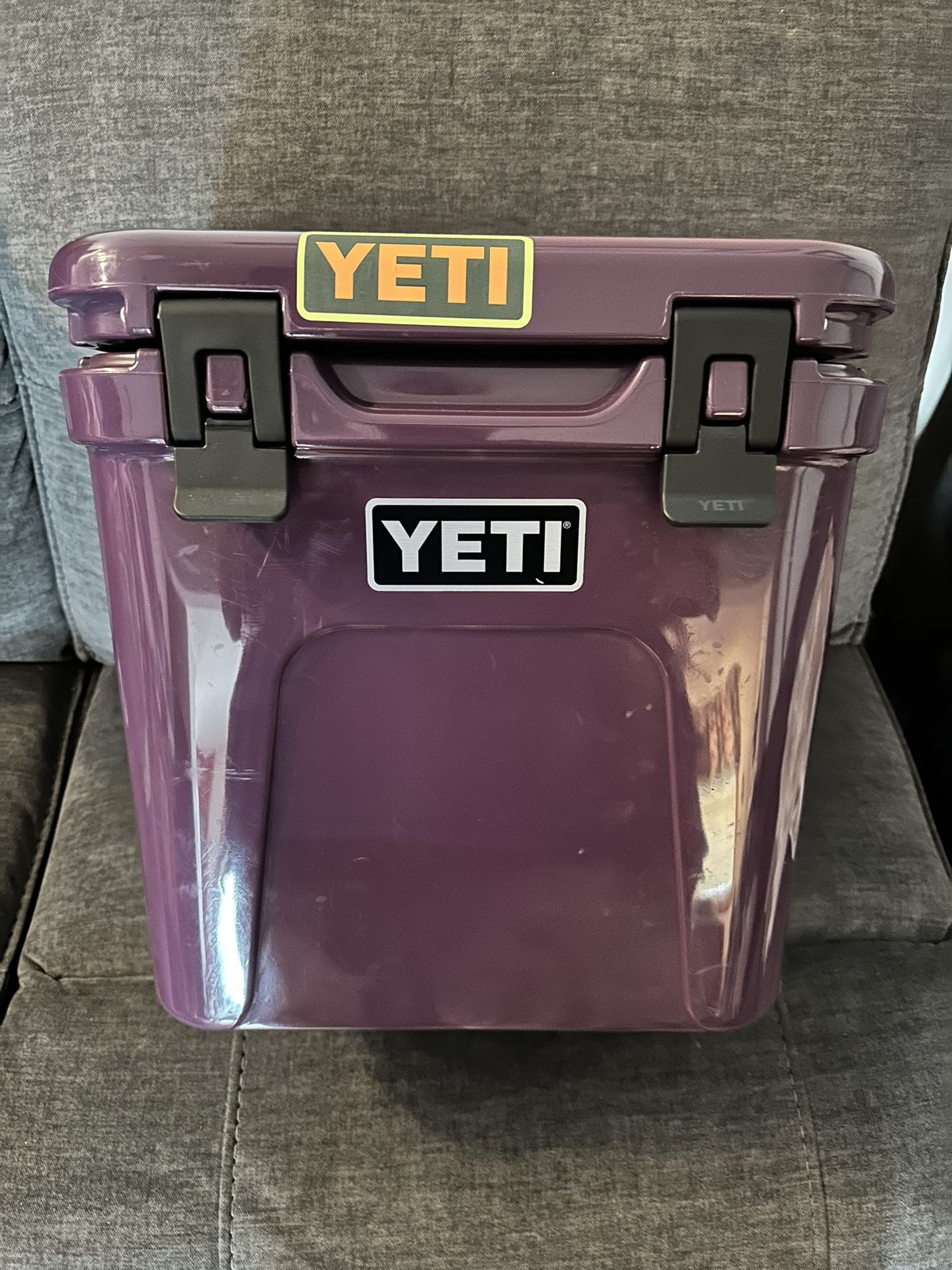 Yeti Roadie 24 Cooler