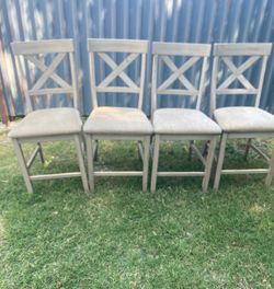 Dining set