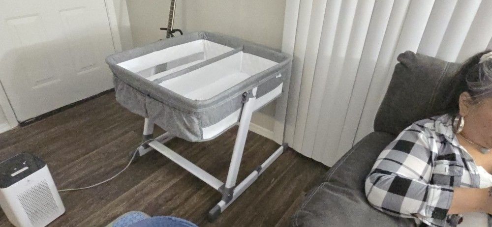 Twin Bassinet