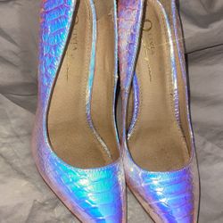 Heels (good  condition)  Holographic multicolor 