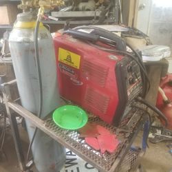 Beautiful Lincoln Welder Sp175 Plus