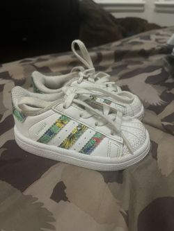 Toddler Adidas Shoes Size 5