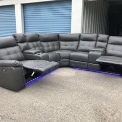 Power reclining Sectional Couch