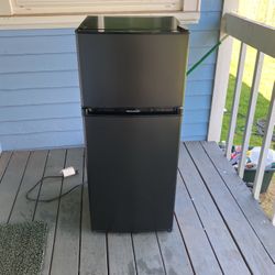 Frigidaire  2 Door Mini Fridge-Freezer