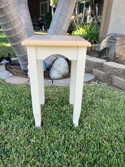 Side Table/ Reading table