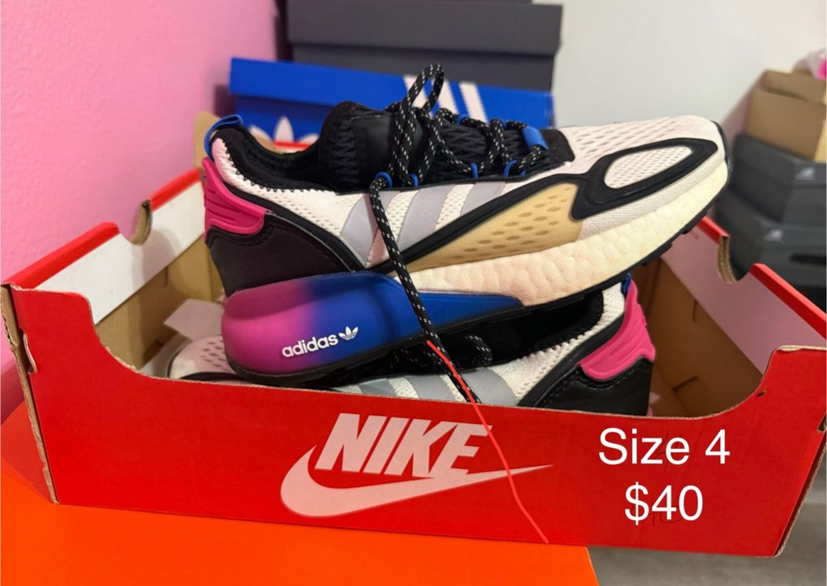 Nike Tennis, Heels L, Women Wear