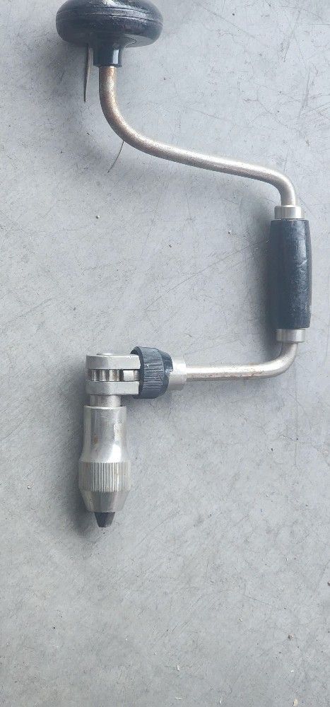 Vintage Ratcheting Hand Drill