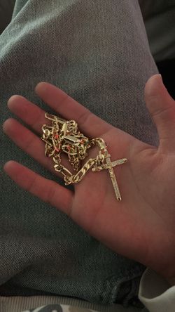 Stainless Steel Gold Plated Chain with Cross Pendant
