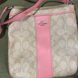 Women’s Coach Bag 
