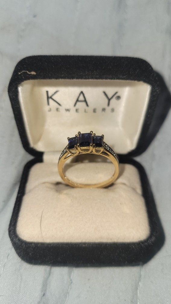 10k Sapphire and Diamond Ring