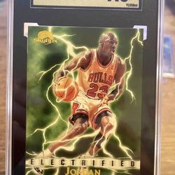 Michael Jordan 1(contact info removed) Skybox Premium Electrified SGS 9.5