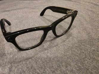 Meta Rayban Wayfarer Version 2 Transition Lenses Shiny Black