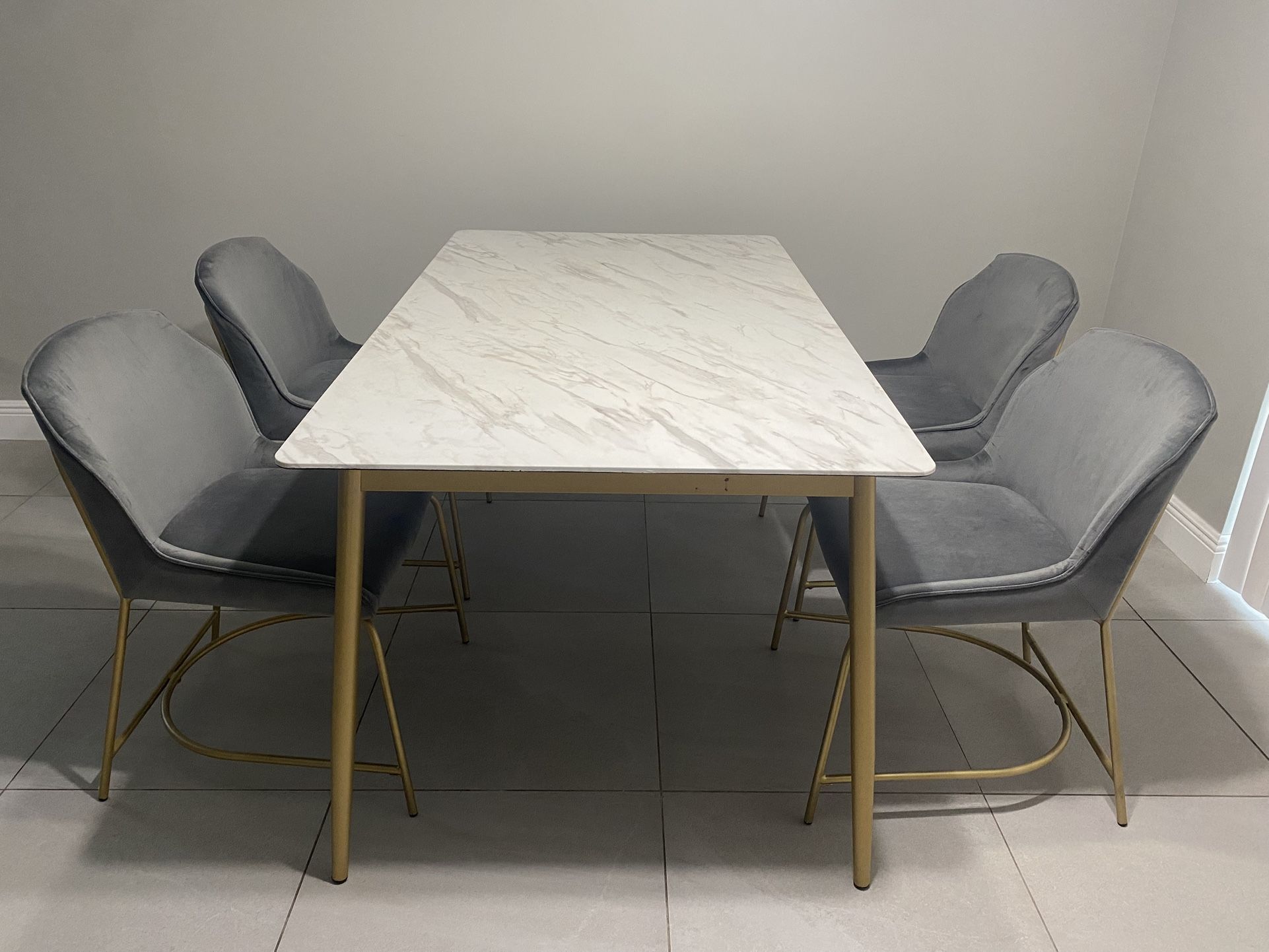 Dining / Kitchen Dining Set