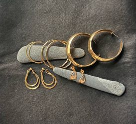 Vintage Gold Hoop Earrings Lot - 5 Pairs
