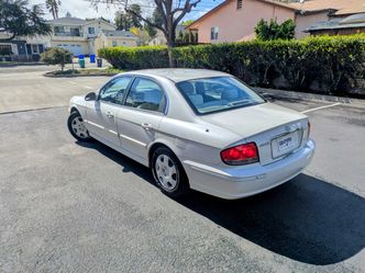 2002 Hyundai Sonata low miles
