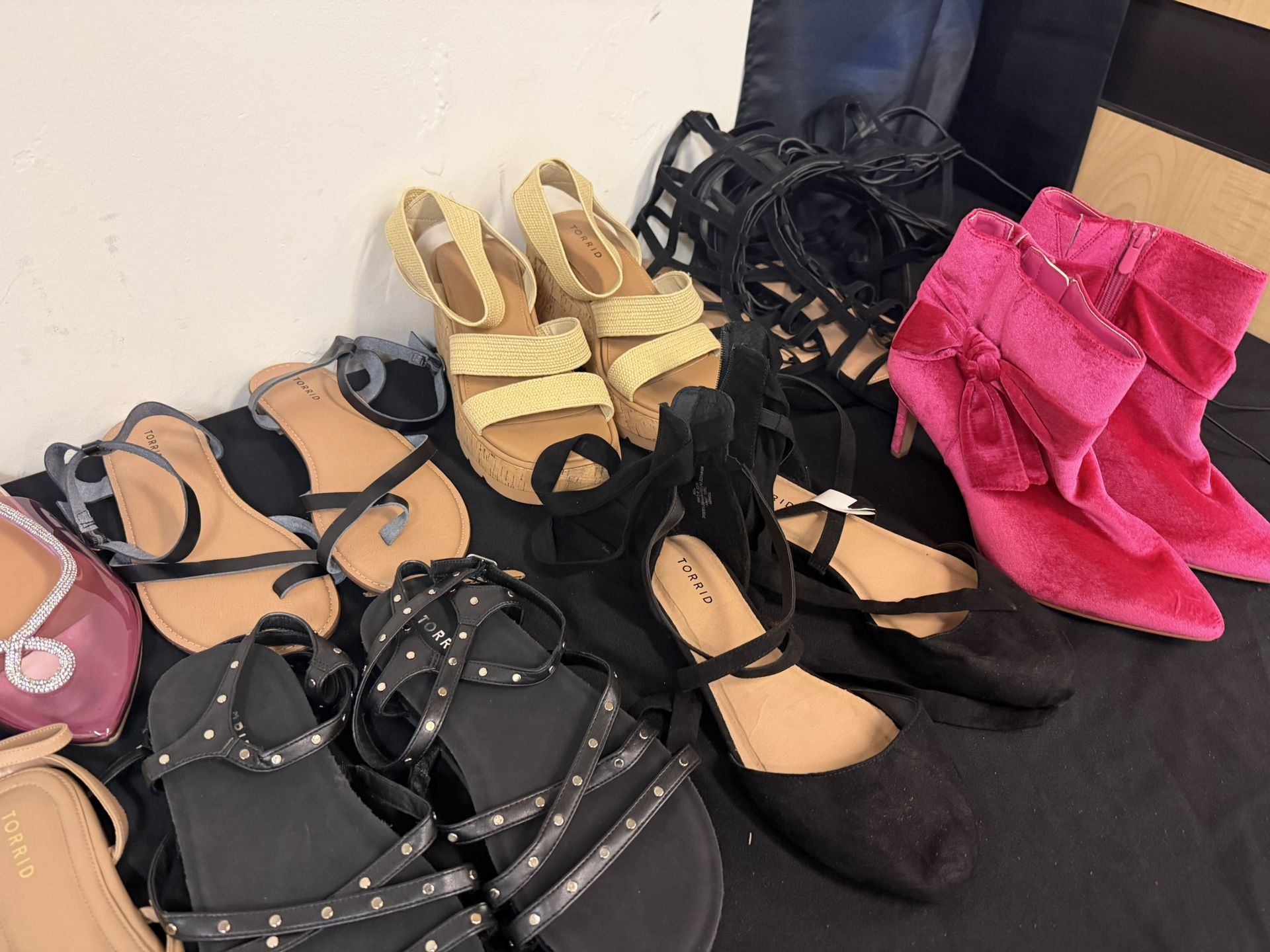 Womans Shoes Size 11