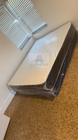 Full mattress with box spring (2pc set - new) NEW KING-QUEEN-FULL-TWIN SIZE SETS MATTRESS AND BOX SPRING 