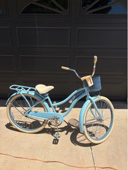 Beach Cruiser Bike