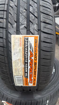 Arroyo Grand Sport A/S 255/45ZR19 Tires
