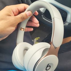 Wireless Beats Headphones 
