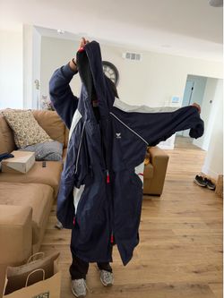 TYR swimming cover coat -waterpolo