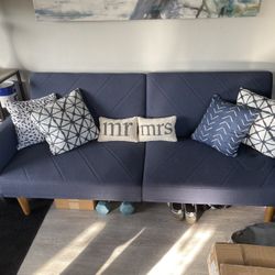 FUTON/PULL OUT SOFA BED